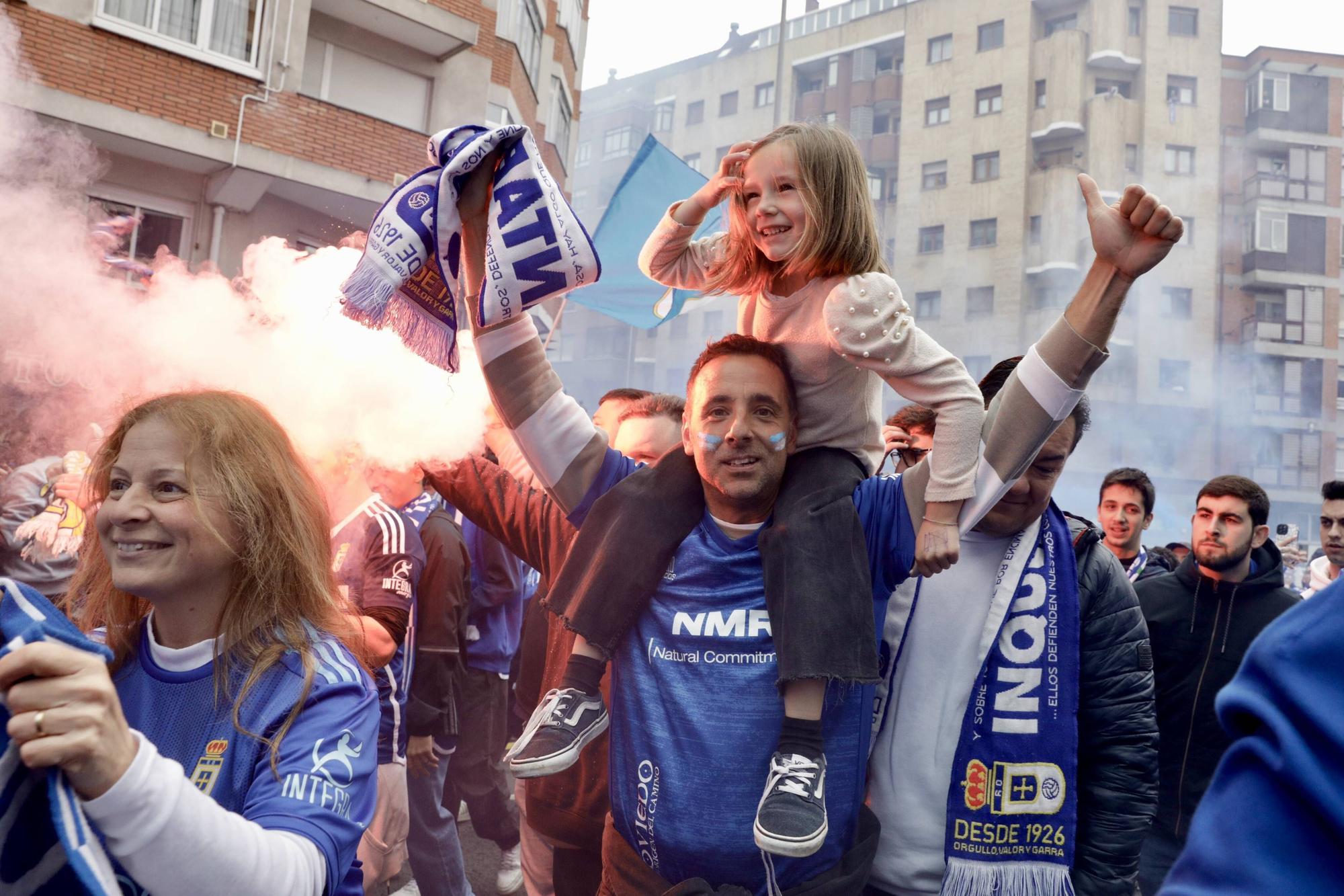 EN IMÁGENES: Ambiente antes del partido entre el Real Oviedo y el Andorra