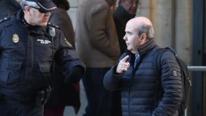 Archivo - El exconsejero Gaspar Zarrías llega a la novena sesión del juicio del caso ERE.