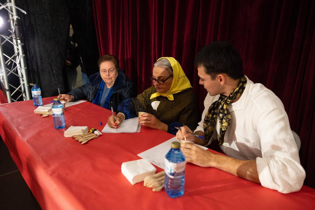 Mira todas las imágenes de la Xacota Pagesa y el Concurso de Salsa de Nadal