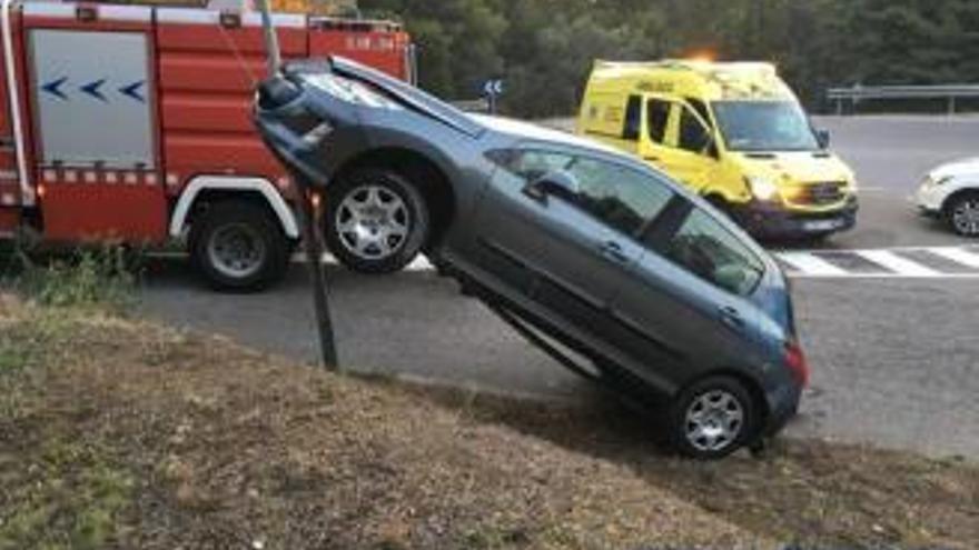 Un accident de trànsit amb un vehicle implicat i un xofer begut, aquest estiu a Llançà