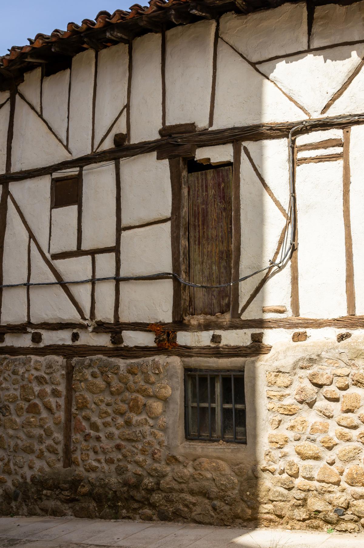 Construcciones típicas del norte de Cáceres y el Valle de Ambroz.