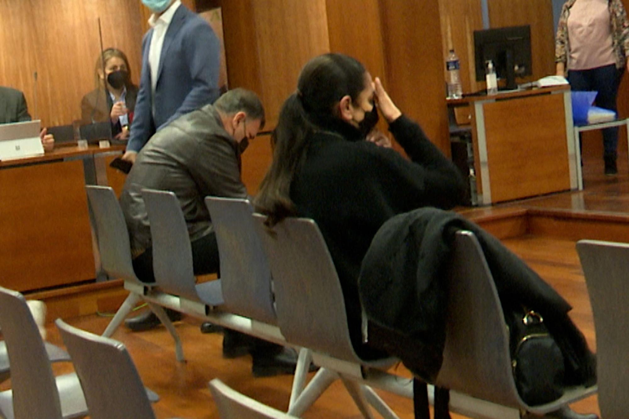 Las sobrecogedoras imágenes de Isabel Pantoja derrumbándose ante el juez