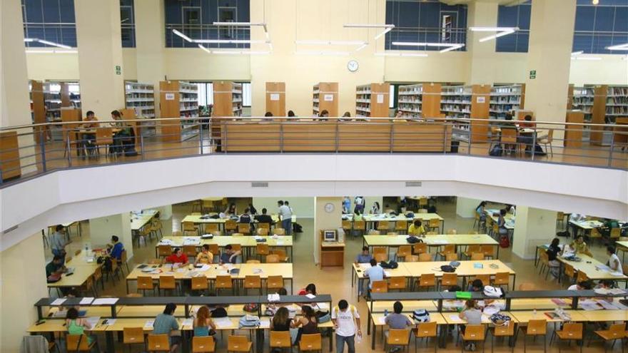 La UCO  vuelve a vivir ‘Abril en la Biblioteca’