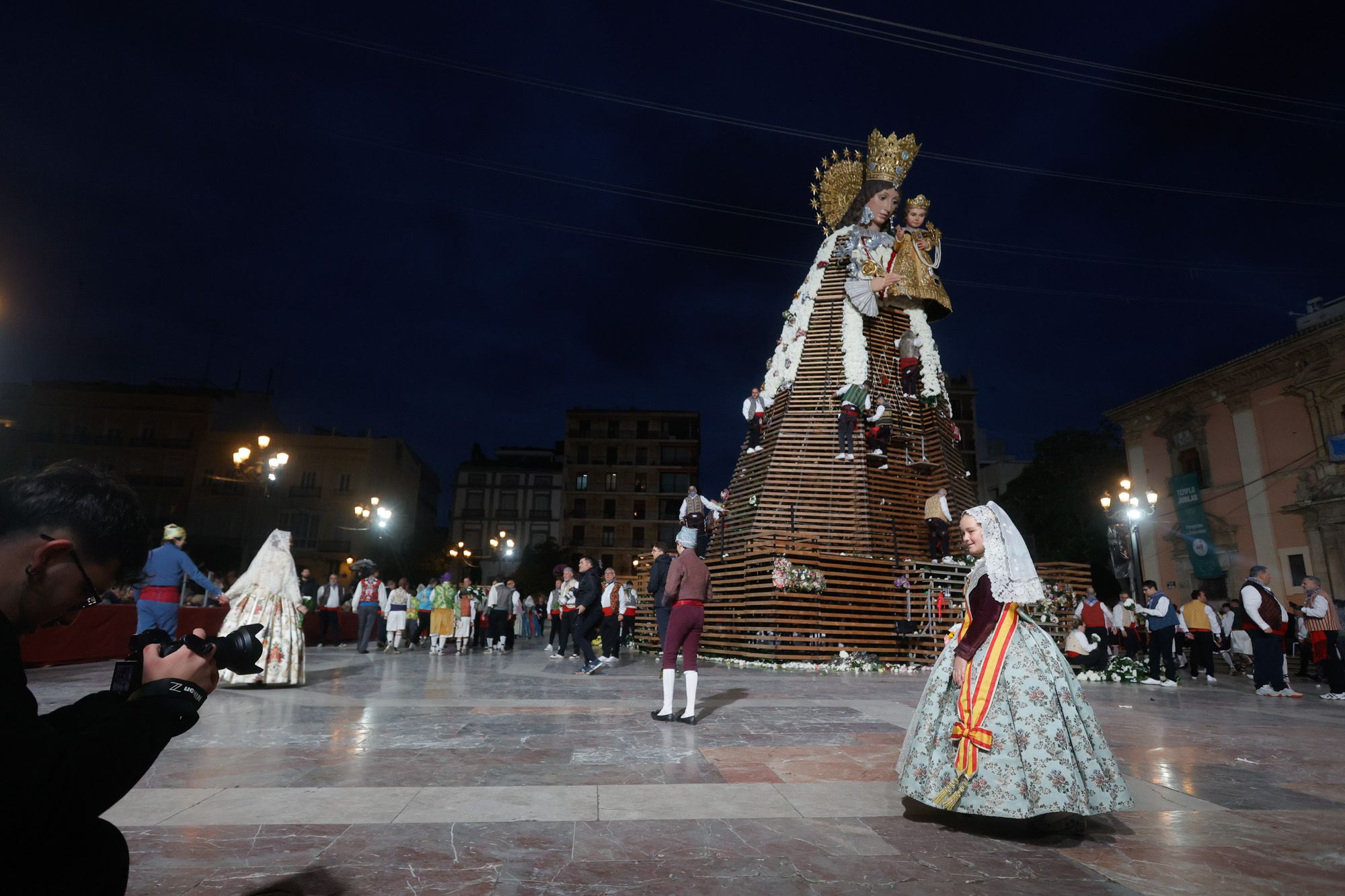Todas las fotos de la Ofrenda del 17 de marzo por la calle San Vicente de 19:00 a 20:00 horas