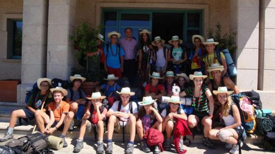 El grupo scout San Rafael de Elche visita Vila de Cruces