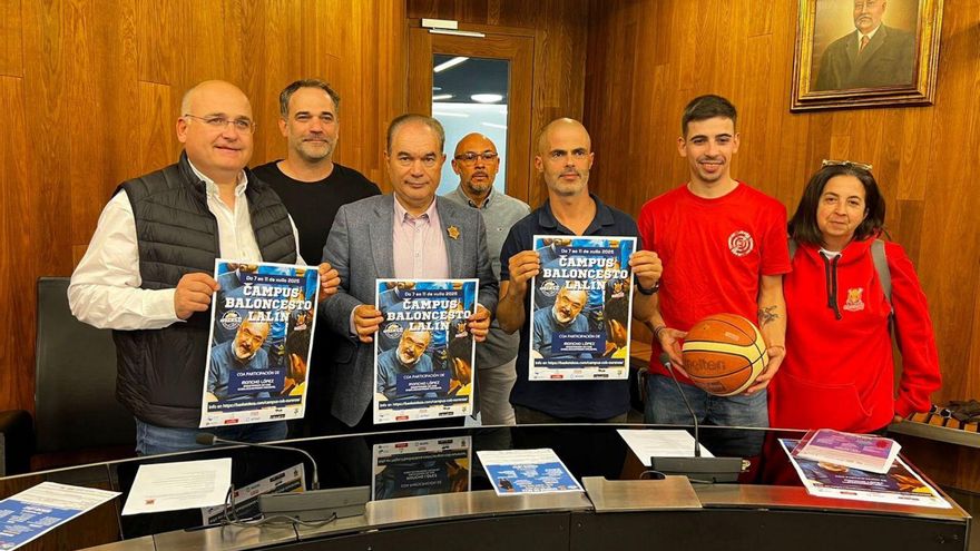 Presentación del campus de baloncesto del Basketdeza y el Club Ourense Baloncesto (COB).