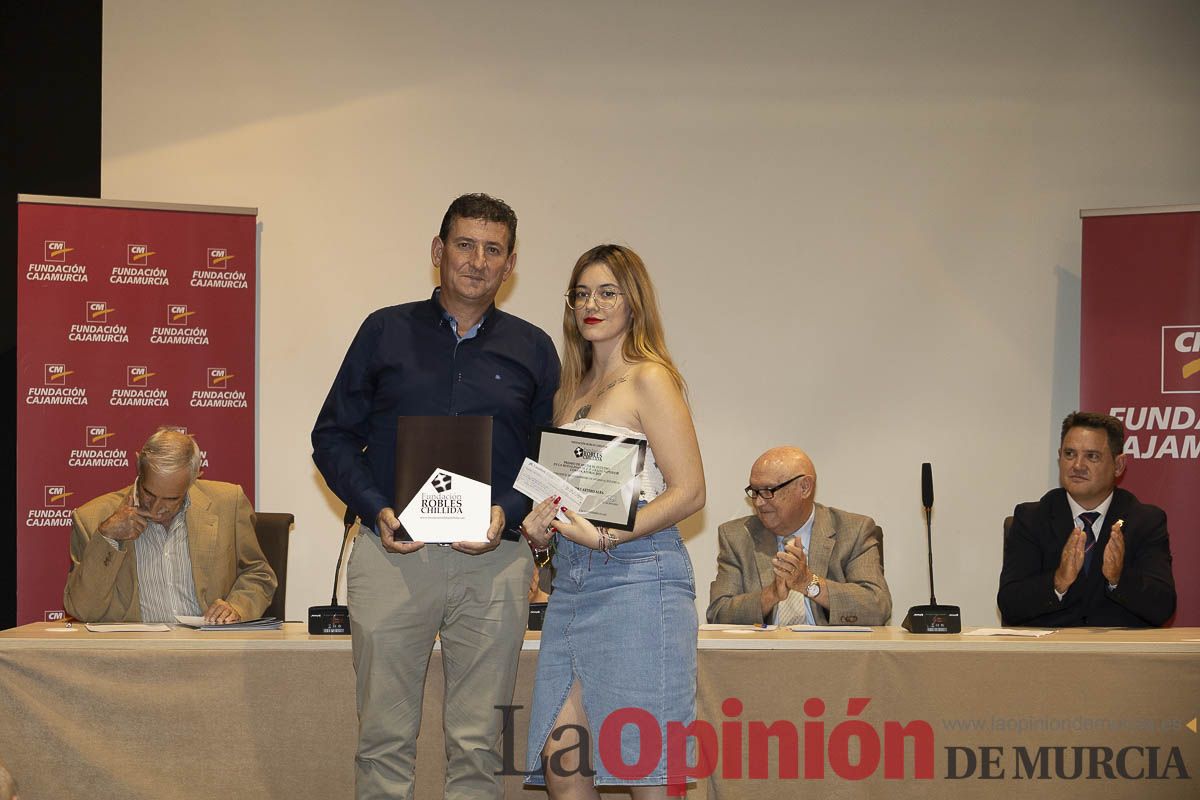 Entrega de los premios de la Fundación Robles Chillida a estudiantes caravaqueños