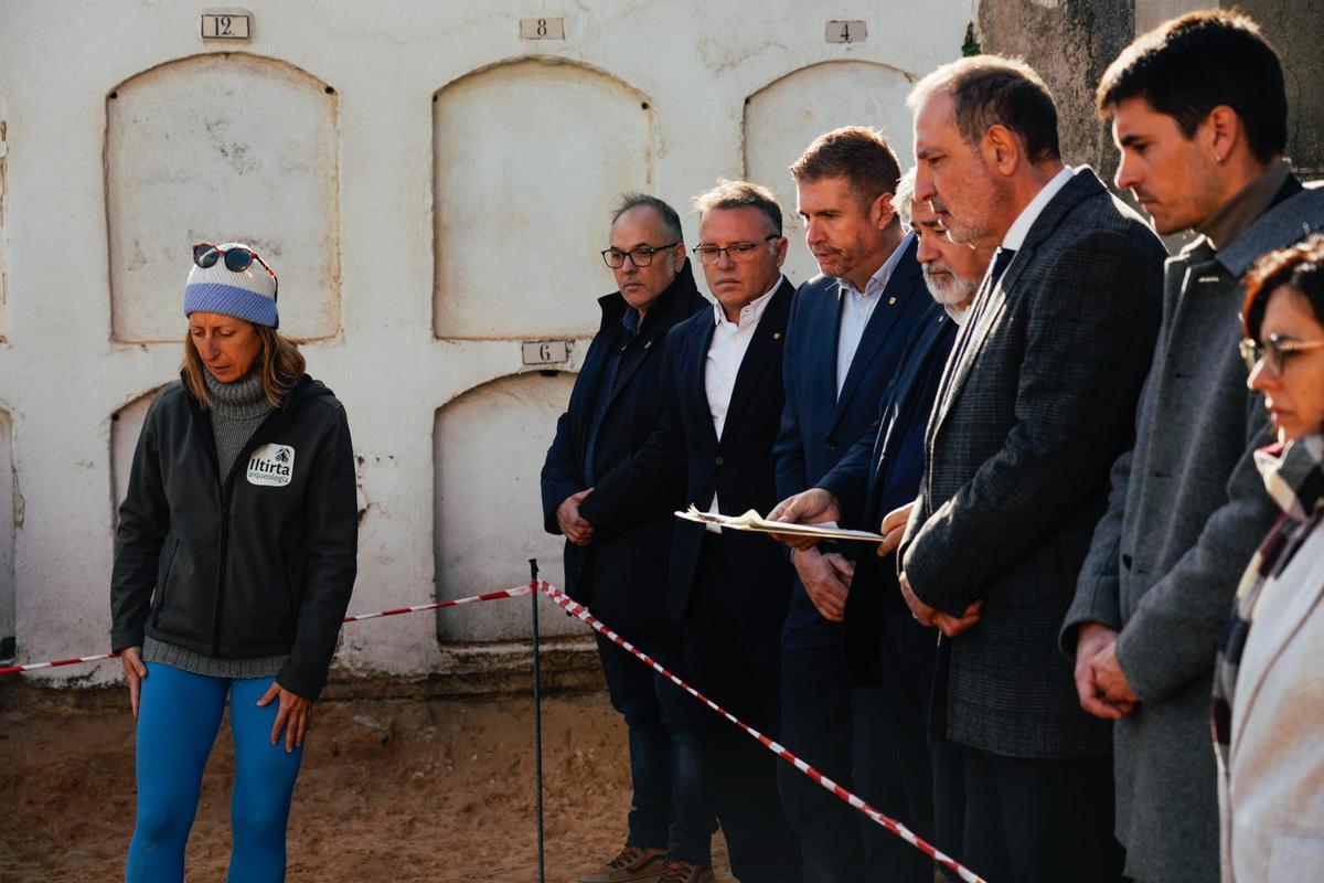 La visita del conseller Ramon Espadaler a la fossa d'Abrera, dissabte