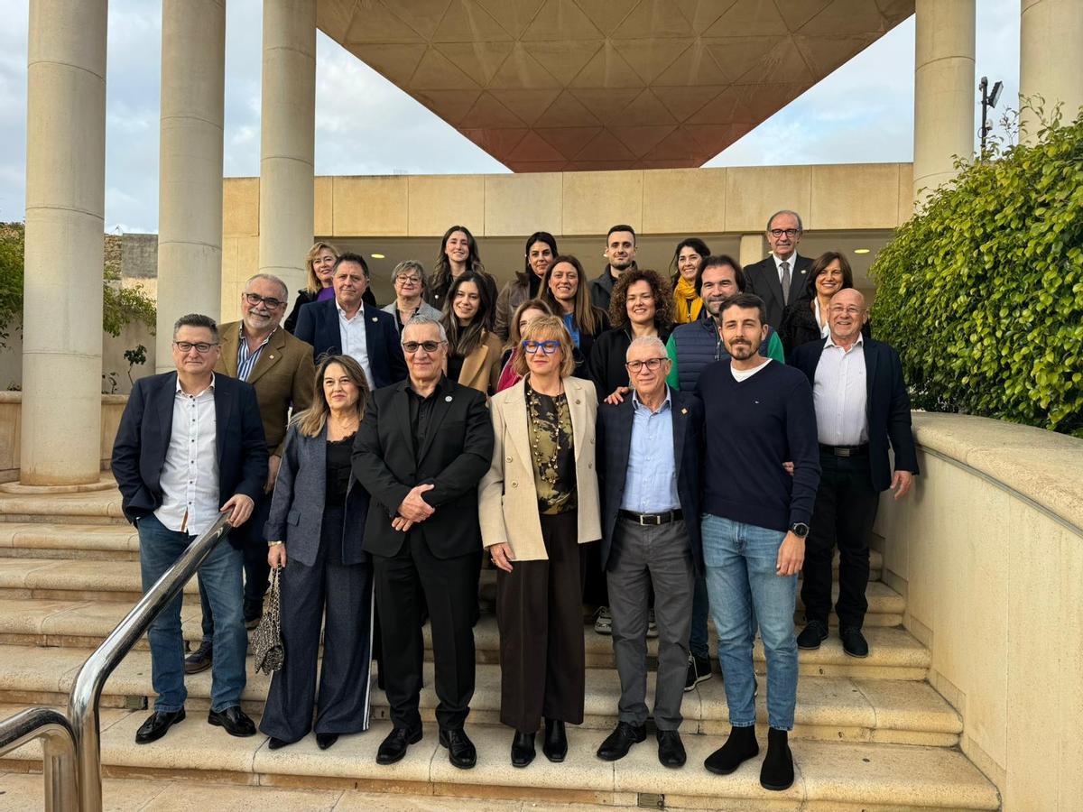 Protagonistas del acto en homenaje al patrón de la Enfermería, este viernes en Alicante