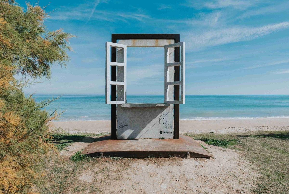 Ventana en el Mediterráneo