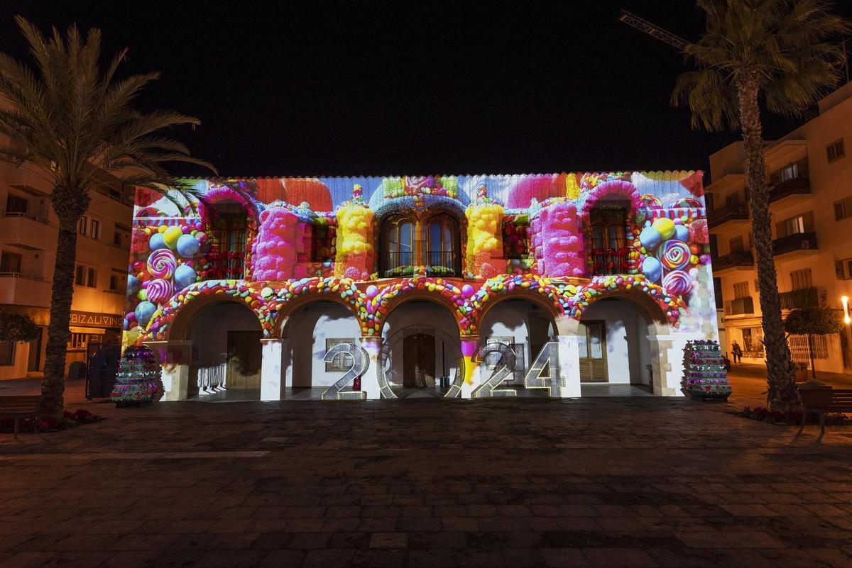 Videomapping el pasado año en el Ayuntamiento de Santa Eulària