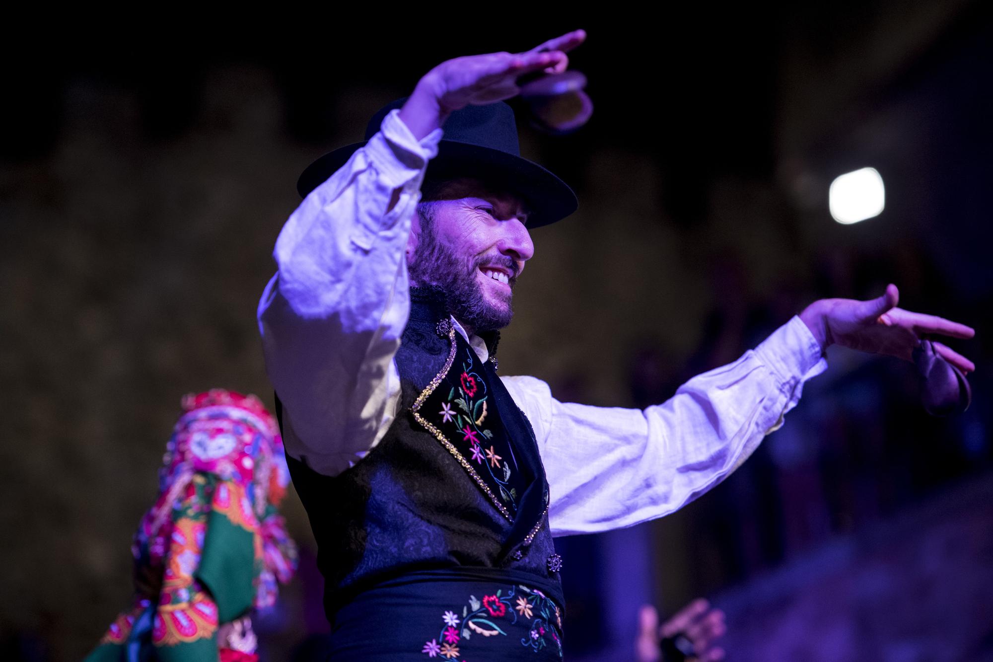 Fotogalería | Así fue el festival internacional de folclore Ciudad de Cáceres