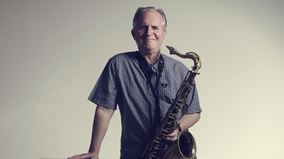 El saxofonista Scott Hamilton actúa en Villena