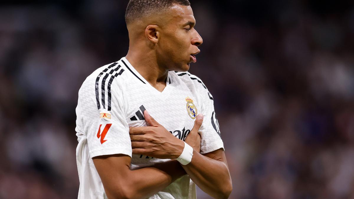 El delantero del Real Madrid Kylian Mbappé