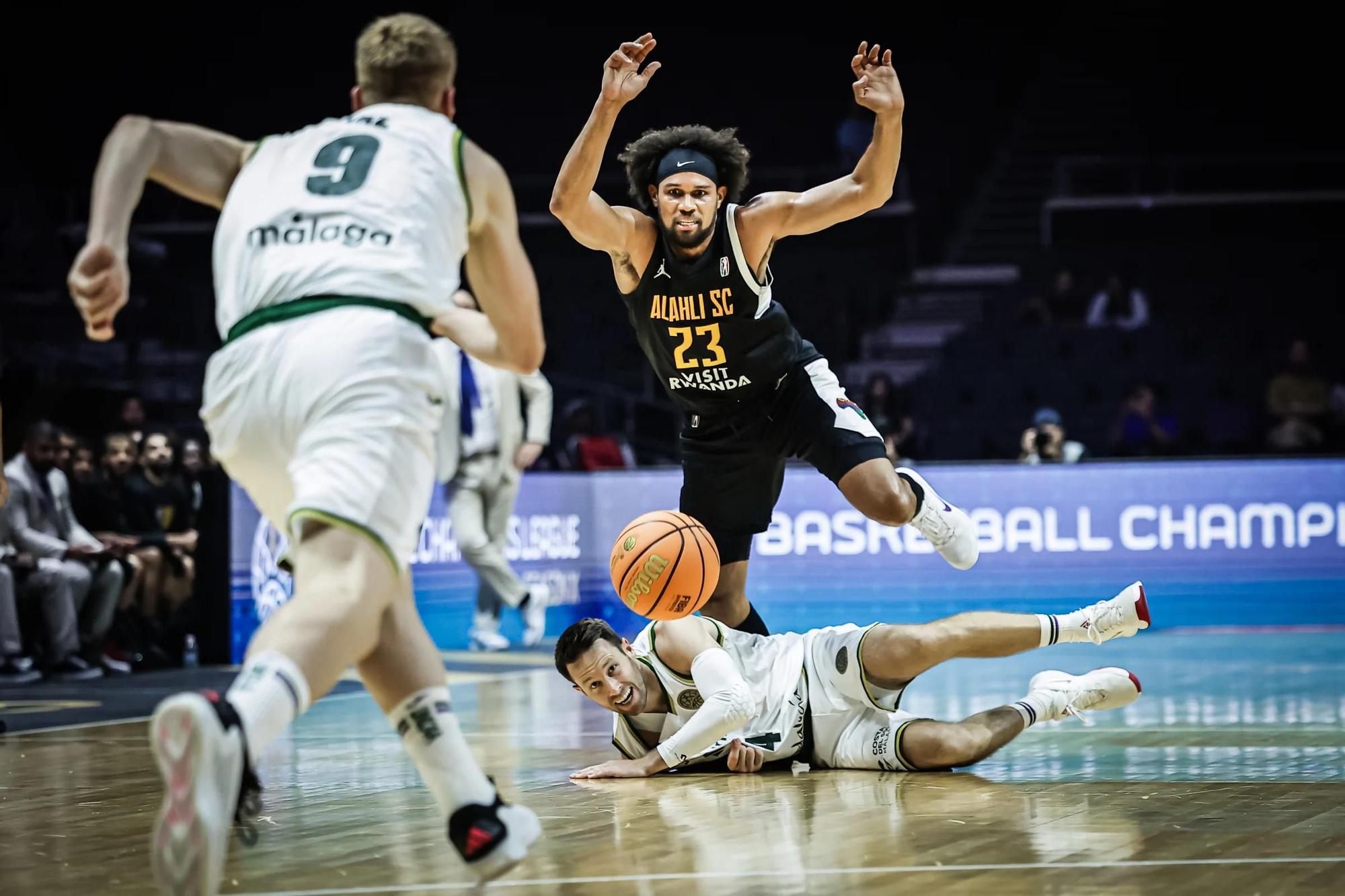Copa Intercontinental de baloncesto: Al Ahli 61-73 Unicaja, en imágenes