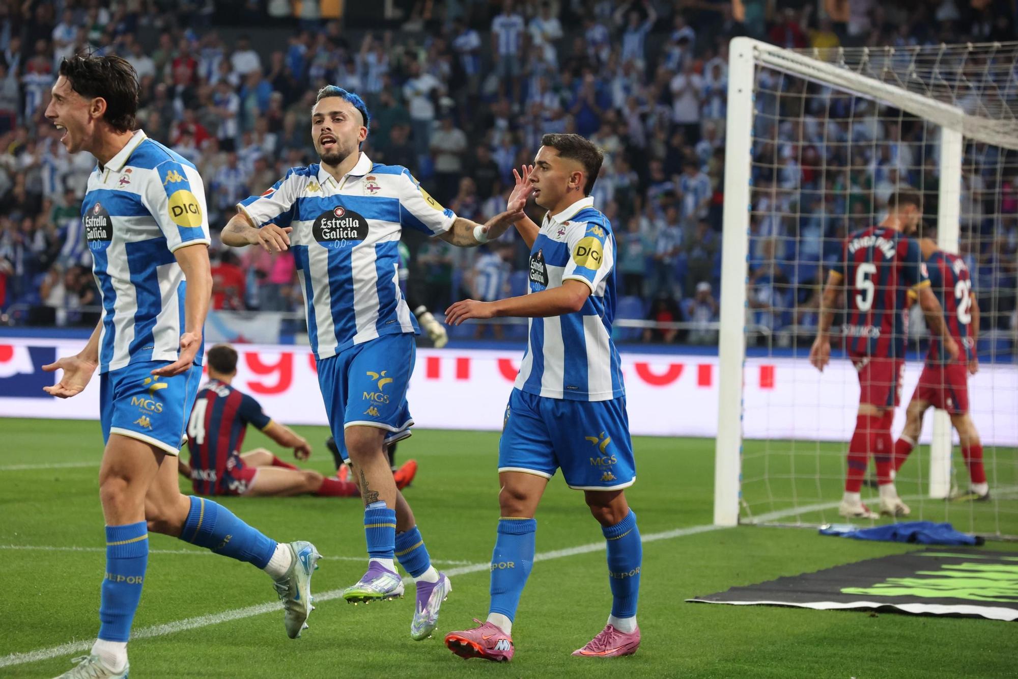 Las mejores imágenes del Deportivo - Huesca