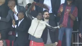 Travis Scott enloquece en Montjuïc con la remontada del Barça: "Madridista qui no boti"