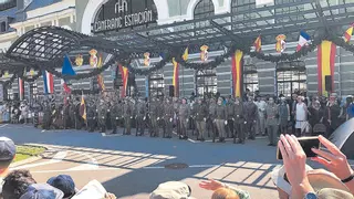 Canfranc revive la apertura de la estación