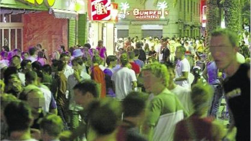 L&#039;avinguda Just Marlès és on es concentra l&#039;oci nocturn d&#039;aquesta població selvatana.