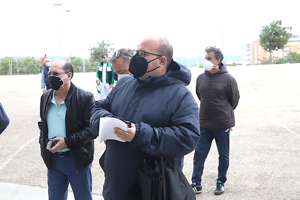 Aficionados asistentes al encuentro Córdoba CF-Cádiz B