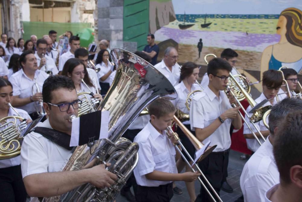 Entrada de Bandes de les festes de Moros i Cristians d'Ontinyent 2019