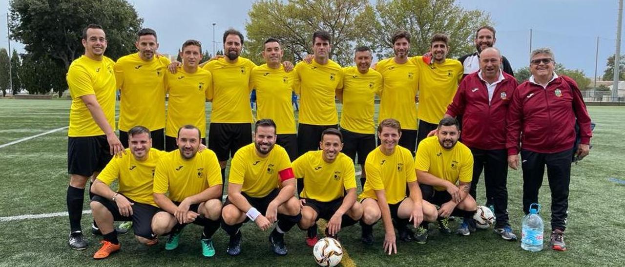 El equipo de la semana,  el Vall d&#039;Alba: De pie: Josemi  Porcel, Javier Valcarcel, Jonatan Sánchez, Raúl Jiménez, Carlos Cuevas, Iván Domenech, Luis Torco, Higinio Castellano, Manu Sánchez y Cristian Altabella. Agachados: Bruno Azorín, Iván Requena, Guille Azorín, Víctor Fernández, Hugo Edo y Jorge Borisov. Entrenadores: Adolfo Bernal y Manolo Colomer.