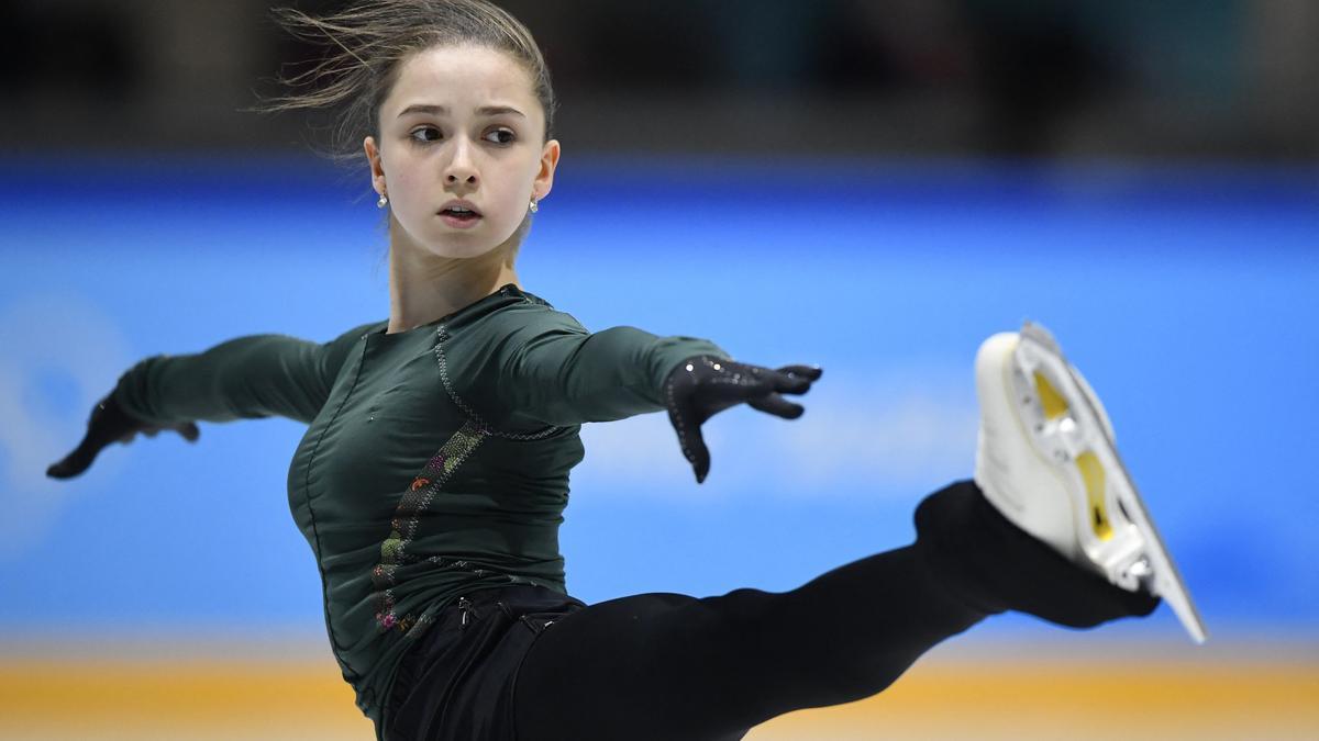 La patinadora rusa Kamila Valieva durant un entrenament a Pequín