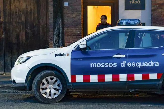 Troben una dona morta amb signes de violència a casa seva a Olot