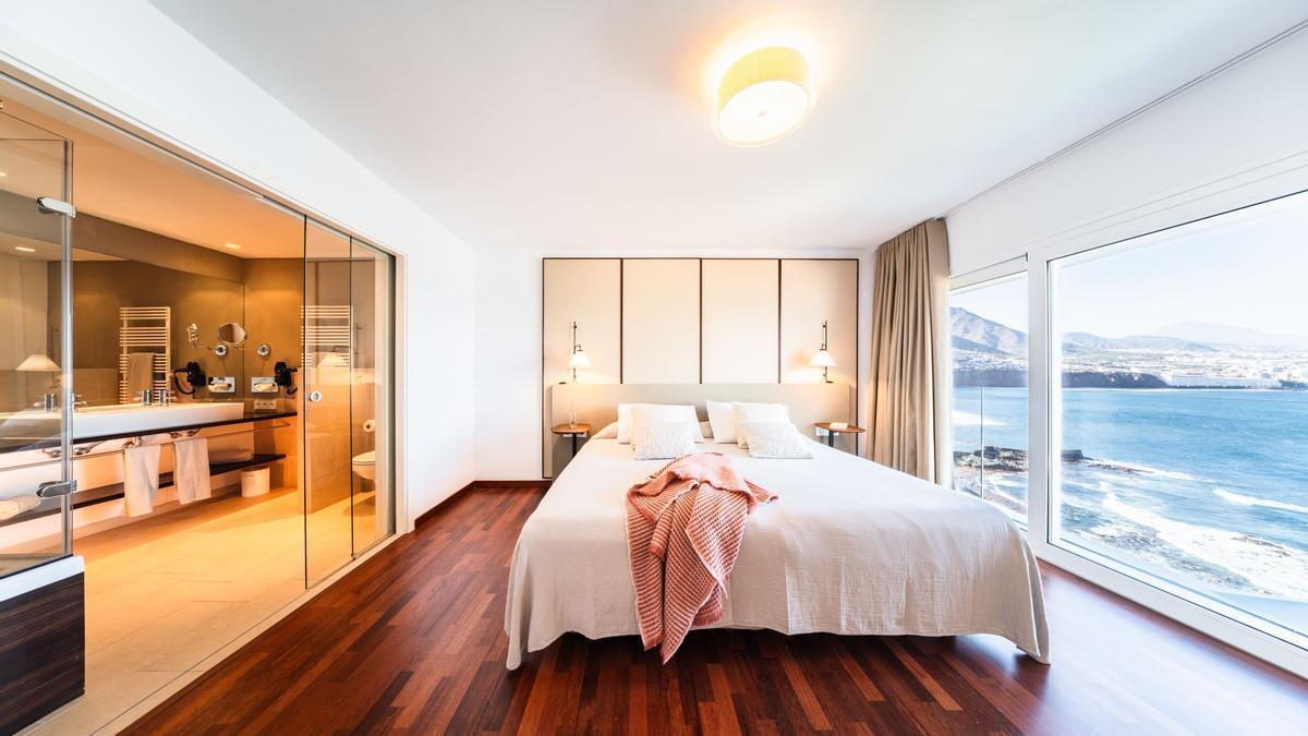 Interior de habitación Ocean Suite.