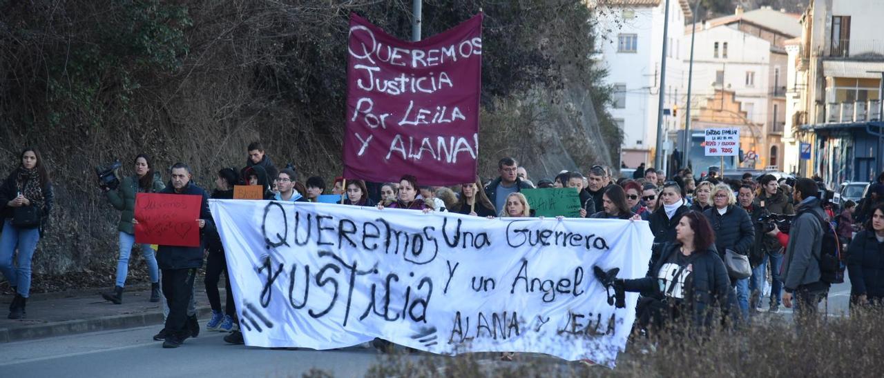 Manifestació a Sallent en contra de l'assetjament escolar