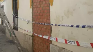 Barrio de San Agustín: una vecina sorprende a un ladrón y arde una casa okupa en la misma tarde