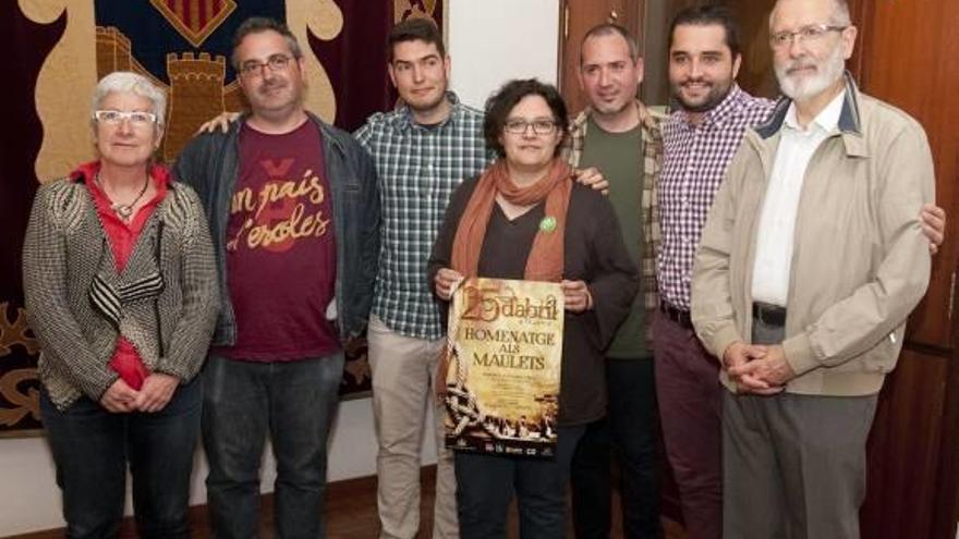 Xàtiva restaura el homenaje a los  maulets con presencia institucional