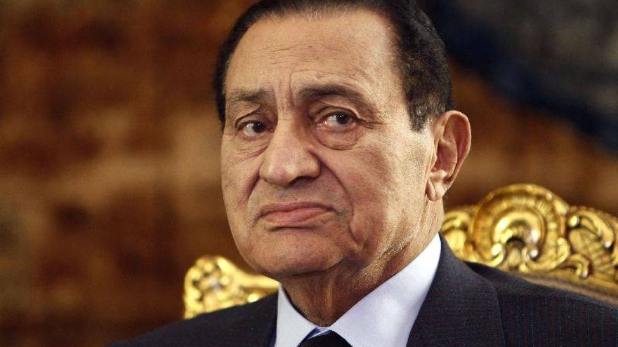 Mubarak está &quot;clínicamente muerto&quot;