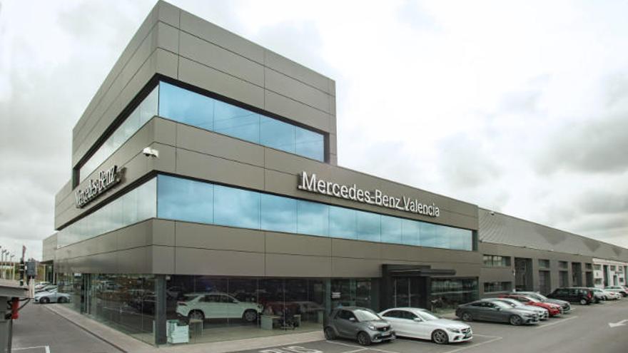 Mercedes-Benz Valencia.