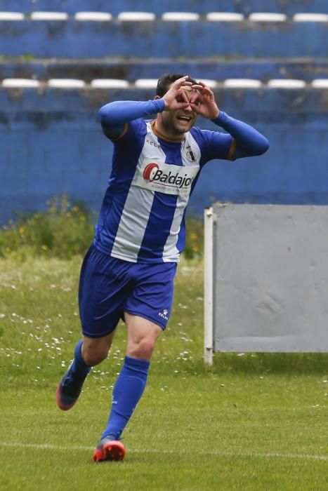 El partido entre el Real Avilés y el Covadonga, en imágenes