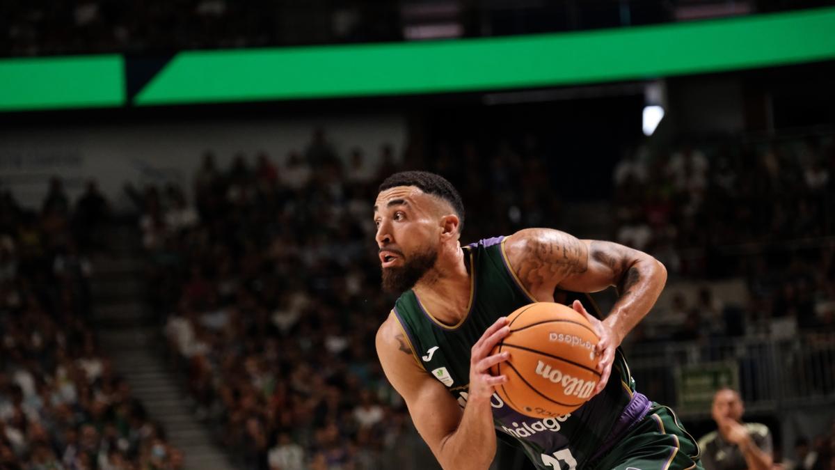 Cjhris Duarte en su debut con el Unicaja.