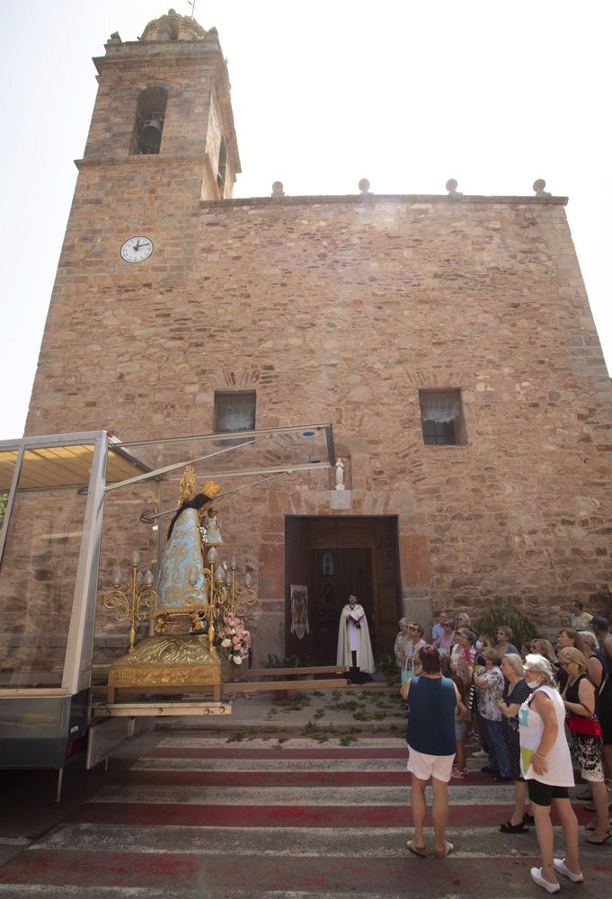 La Peregrina visita los pueblos de la Baronía, en El Camp de Morvedre.