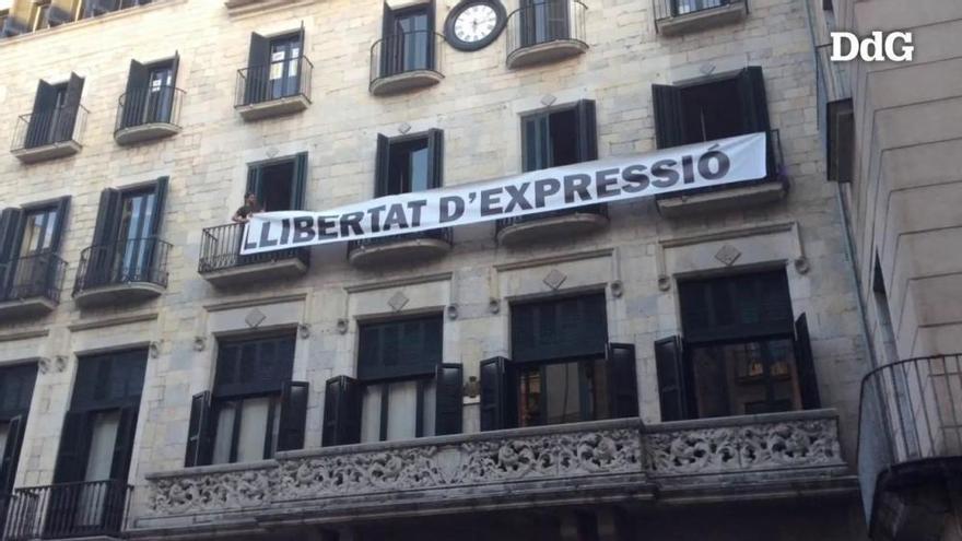 L'Ajuntament de Girona canvia la pancarta