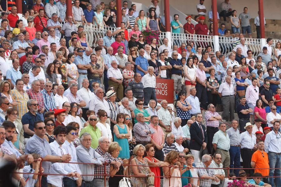 Toros en San Pedro: Cayetano, por la puerta grande