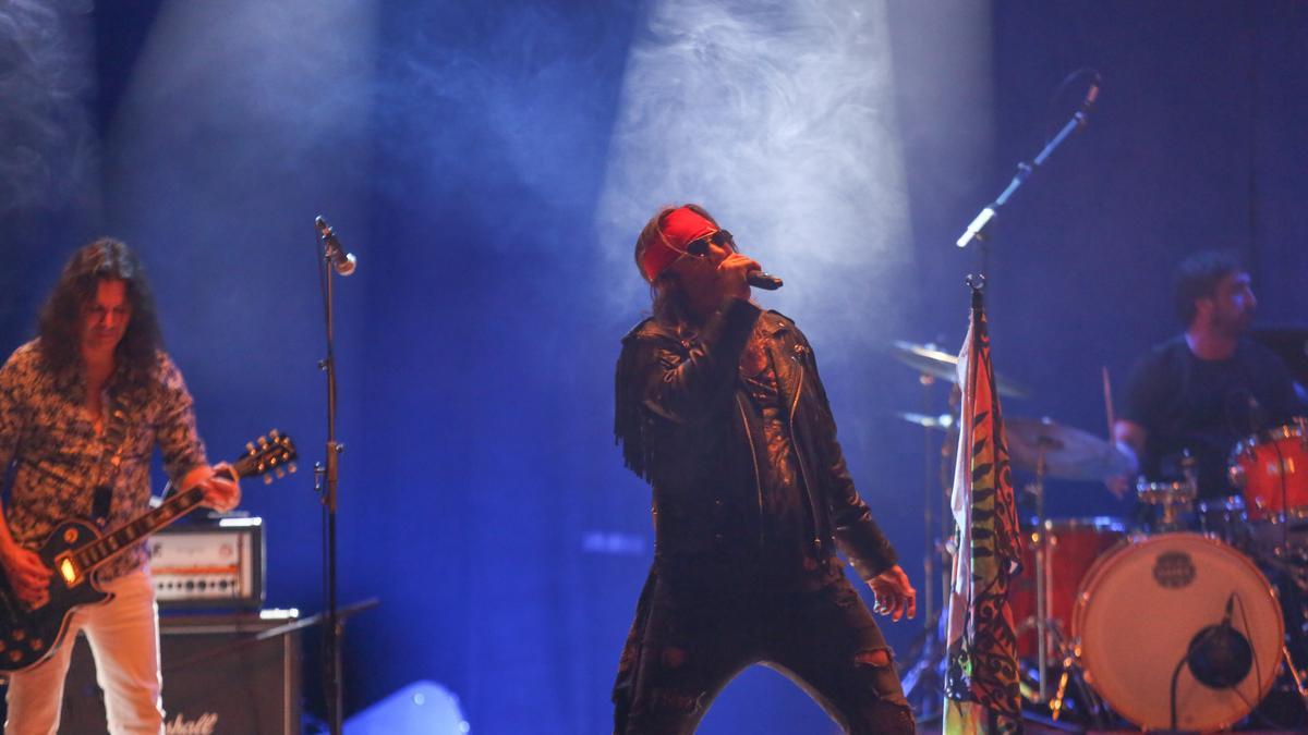 Los &quot;Leather boys&quot; durante la presentación de su último disco