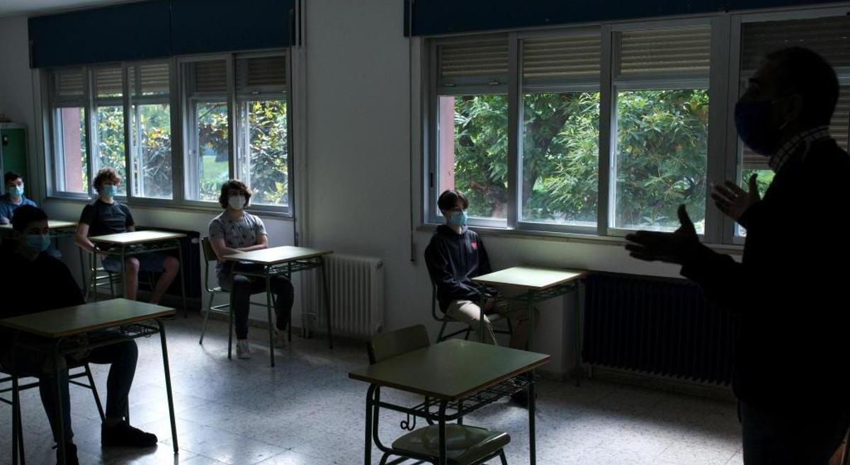 Dimite la directiva de un instituto de Llanera por "hartazgo", a dos días de iniciar el curso