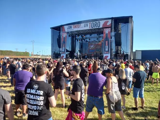 GALERÍA | La primera jornada del Festival "Vintoro" 2024 llena Toro de rock y punk