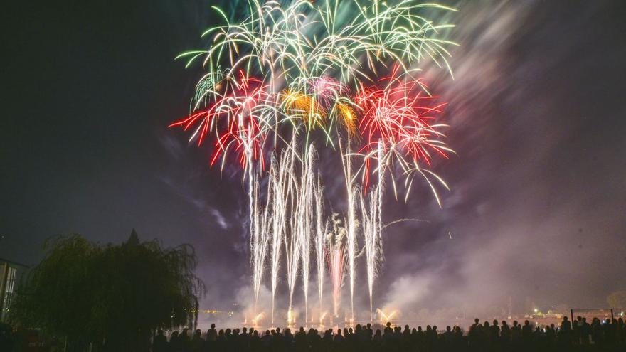 El castell de focs il·luminarà l’Agulla de nou