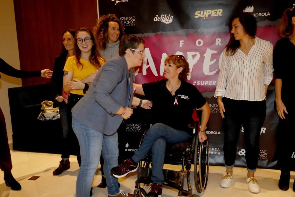 Debate entre Campeonas en el tercer Foro 25 años de SUPER, en imágenes