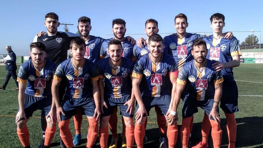 Formación del Élitei que goleó a domicilio al Orihuela B.