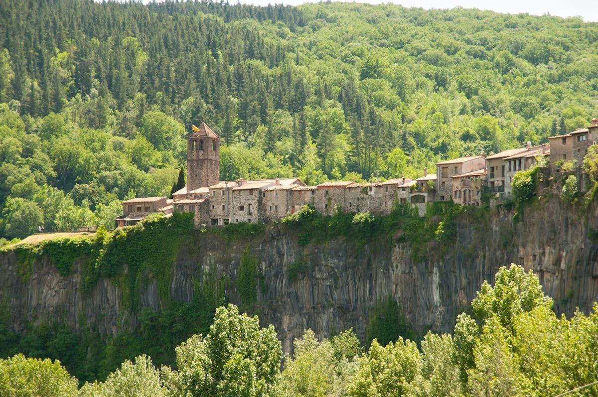 Castellfollit de la Roca, Girona