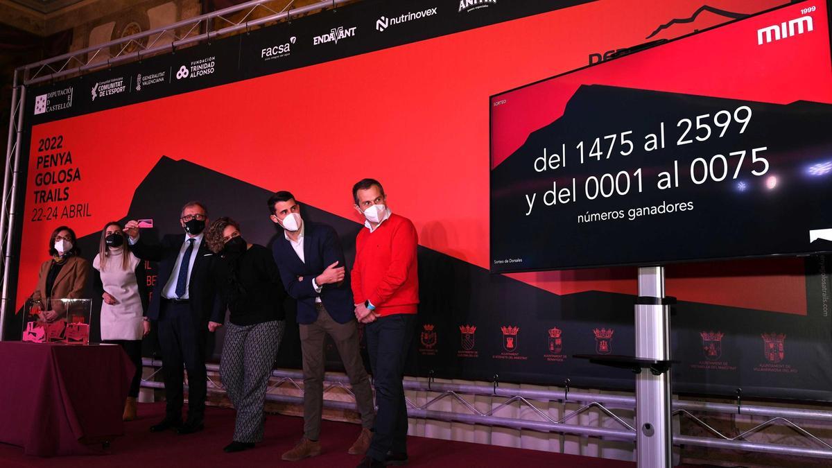 Penyagolosa Trails ha dado el pistoletazo de salida a la edición de 2022 con la presentación y ya tradicional sorteo celebrado en la Diputació de Castelló.