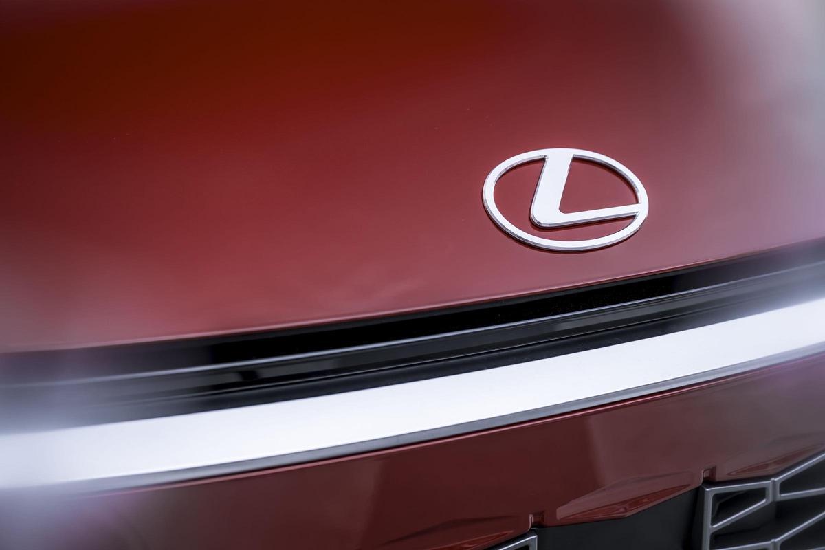 Lexus ofrece una personalización completa de sus vehículos