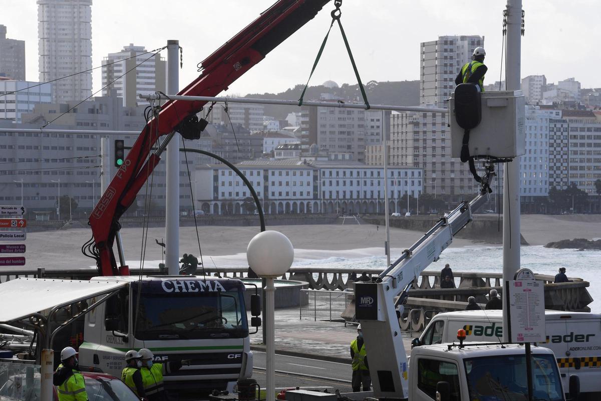 Retirada de los cables del tranvía en 2021
