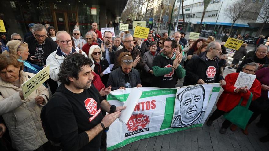 Stop Desahucios Córdoba: &quot;Que dejen en paz a Dionisia&quot;